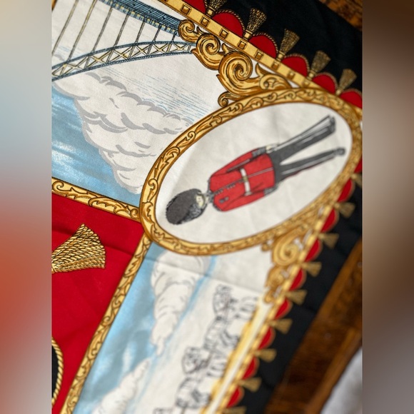 Art Of The Scarf Tie Rack London Scarf Square Polyester England British Royalty - Picture 4 of 9